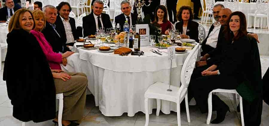 Με ιδιαίτερη επιτυχία πραγματοποιήθηκε η ετήσια χοροεσπερίδα, όπου έγινε και η κοπή της πρωτοχρονιάτικης πίτας, του Μικρασιατικού Συλλόγου Βουναίνων «Η καθ’ ημάς Ανατολή»