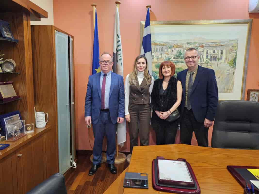 Συνάντηση Χρ.Γιακουβή με την Εμπορική Ακόλουθο του Τουρκικού Προξενείου στη Θεσσαλονίκη