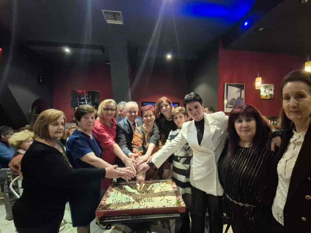 Με επιτυχία η κοπή της Βασιλόπιτας του Συλλόγου Γυναικών Συκουρίου παρουσία του Δημάρχου Γ. Μανώλη