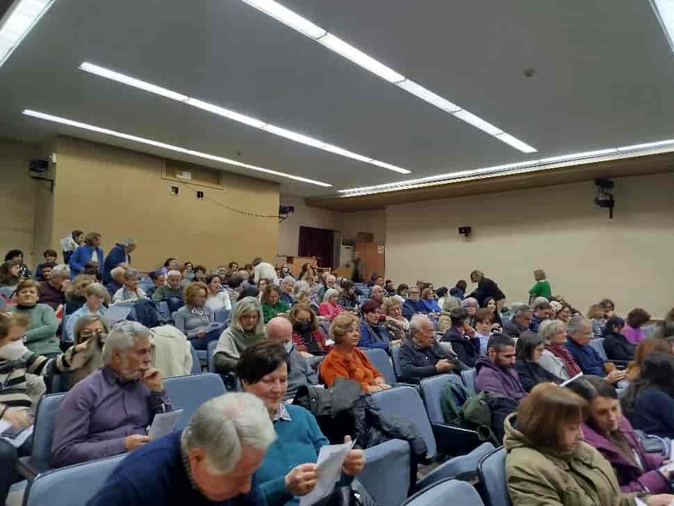 Κατάμεστο το Χατζηγιάννειο στην προβολή της ταινίας "Καμία άλλη γη"