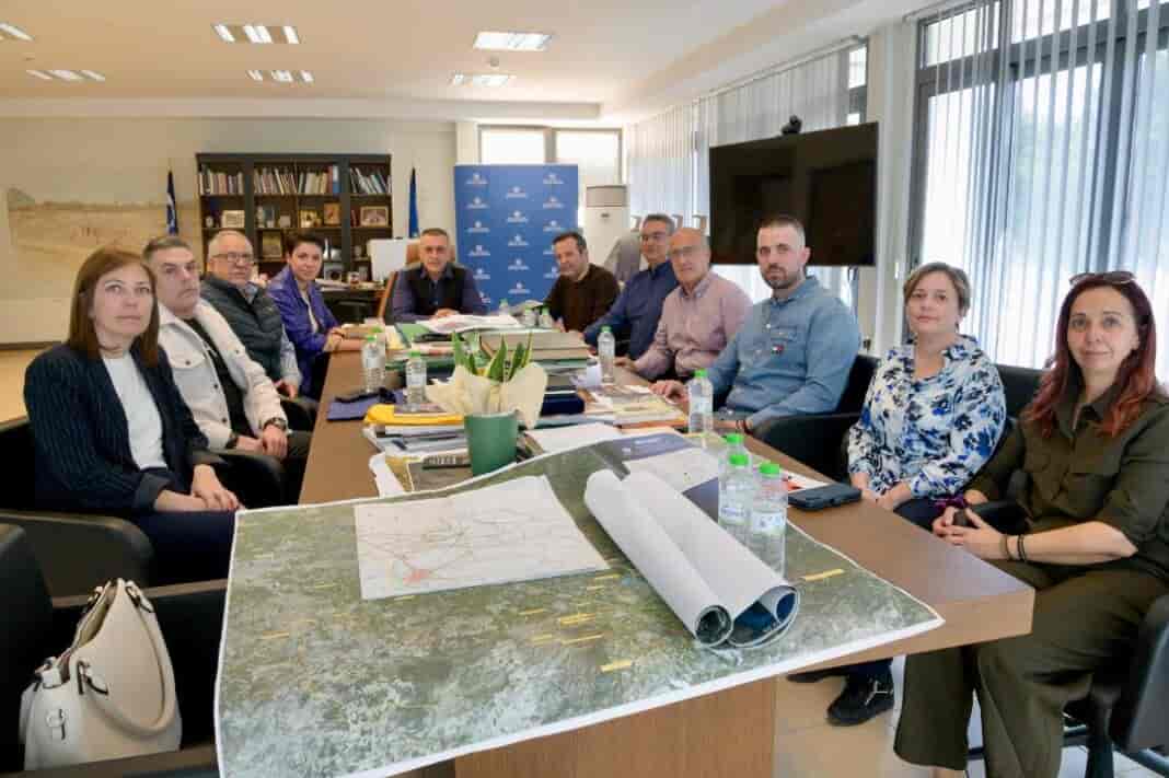 Εκδήλωση για τα 40 χρόνια από τα εγκαίνια του πρώτου Κέντρου Υγείας της χώρας στην Ελασσόνα Από Περιφέρεια Θεσσαλίας-Δήμο Ελασσόνας- Σωματείο Εργαζομένων των Κ.Υ.