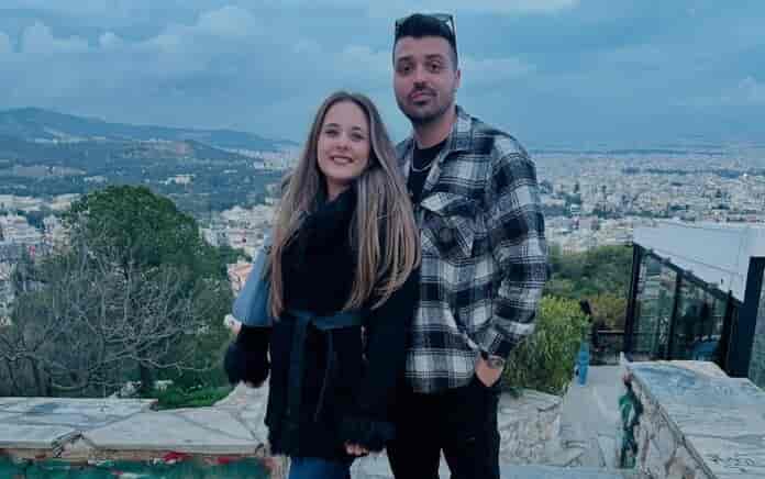 Νεκρό ζευγάρι 31 και 32 ετών μετά από σφοδρή σύγκρουση μηχανής με αγροτικό