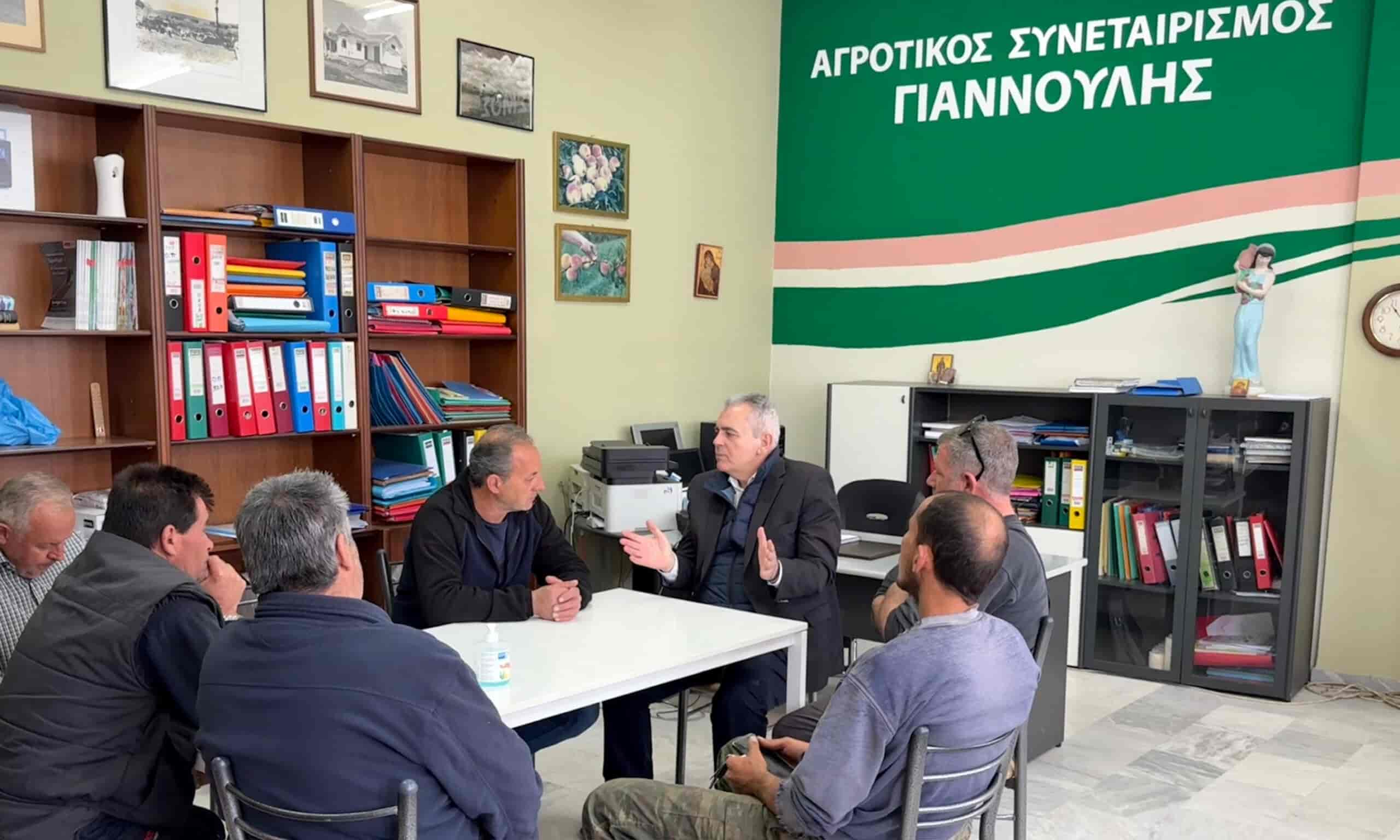 Μ. Χαρακόπουλος σε παγετόπληκτα: Αντιμέτωποι με οικονομική κατάρρευση οι παγετόπληκτοι αγρότες (φωτό)