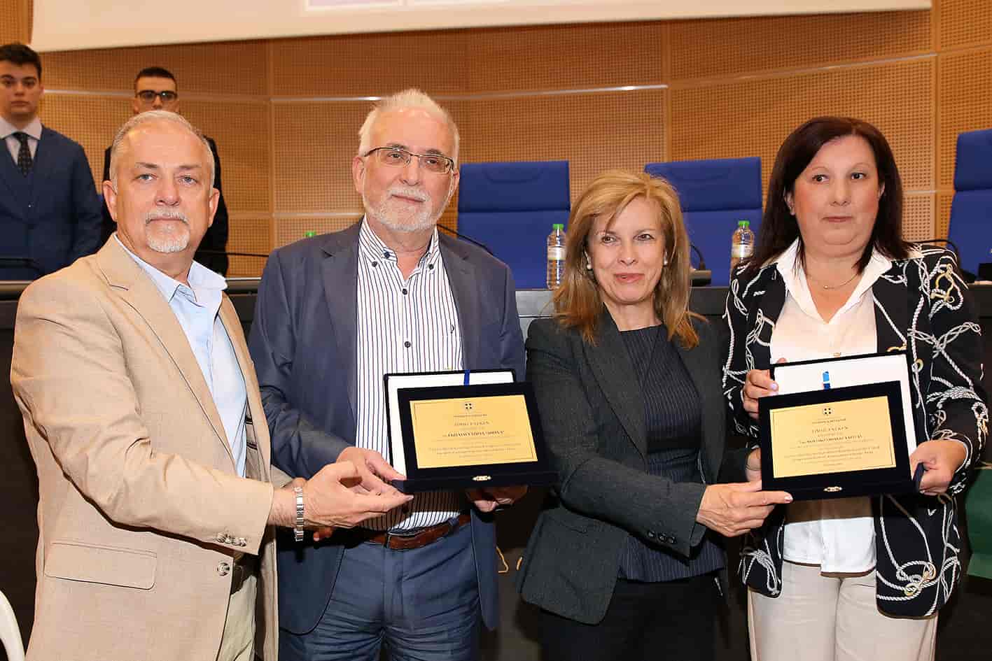 Η Περιφέρεια Θεσσαλίας βράβευσε σχολεία για τη διάκρισή τους σε πρόγραμμα του Ευρωπαϊκού Κοινοβουλίου