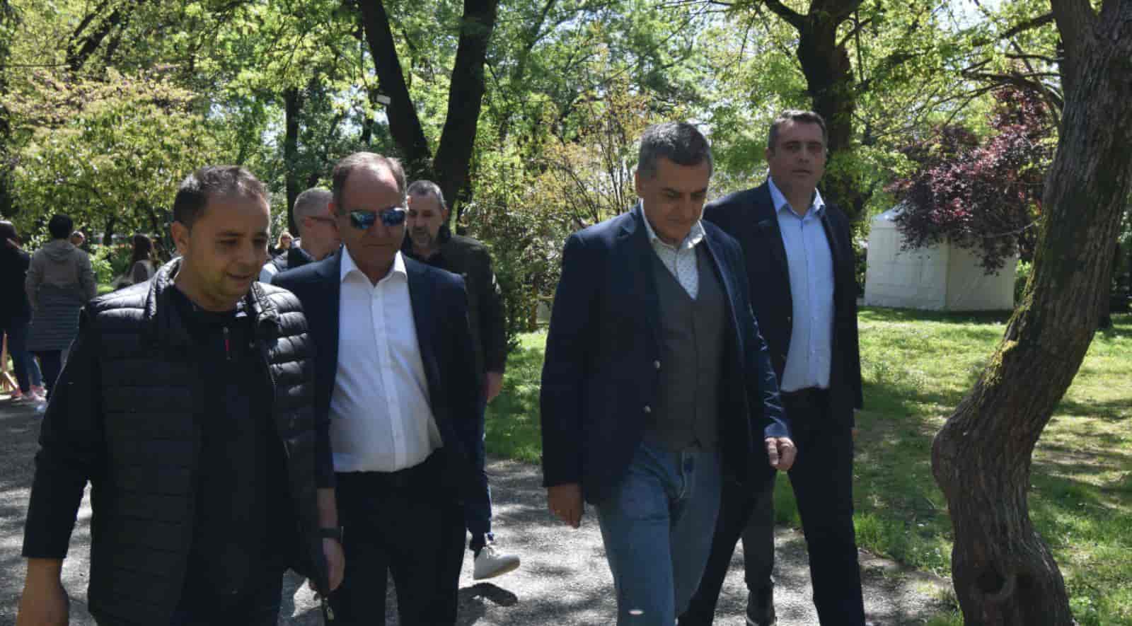 Δημήτρης Κουρέτας: «Αναπτυξιακή προτεραιότητα για την Περιφέρεια το Αεροδρόμιο της Μυρίνης»