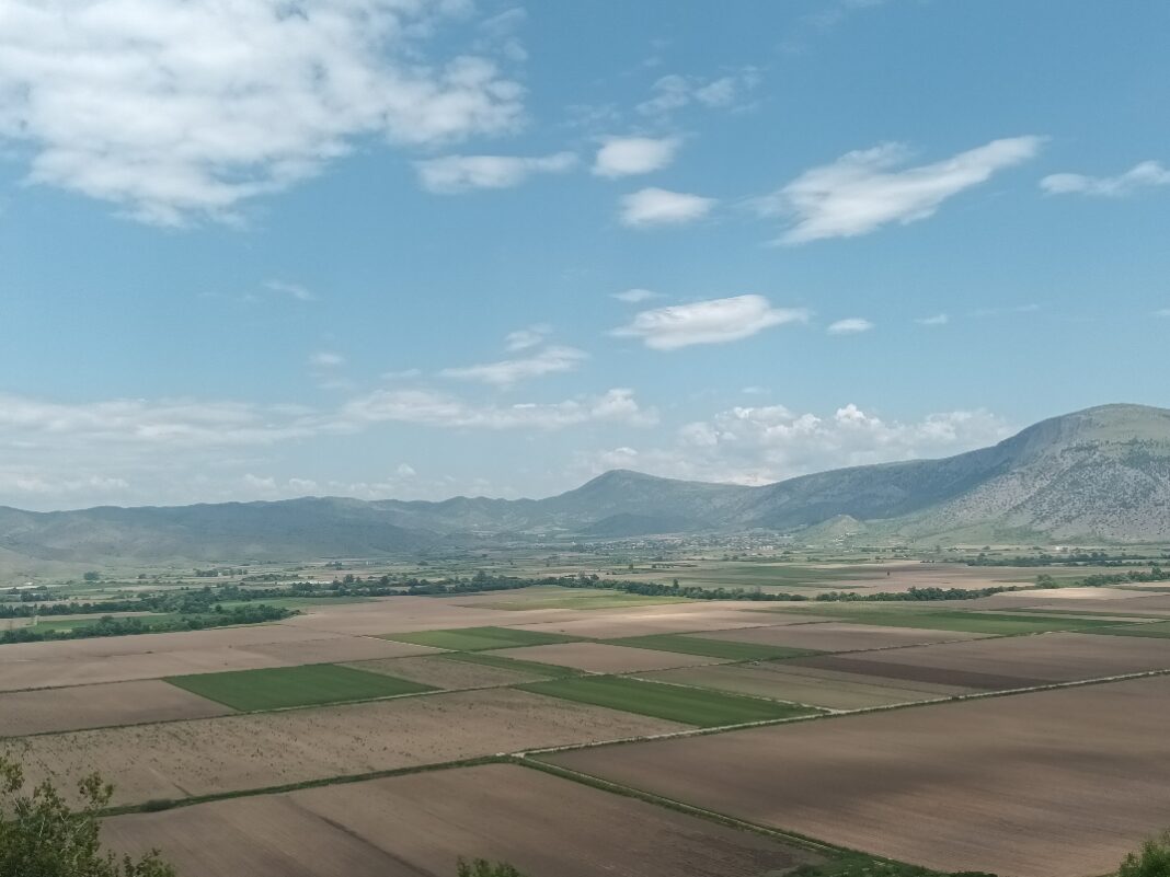 καιροσ στην Θεσσαλία
