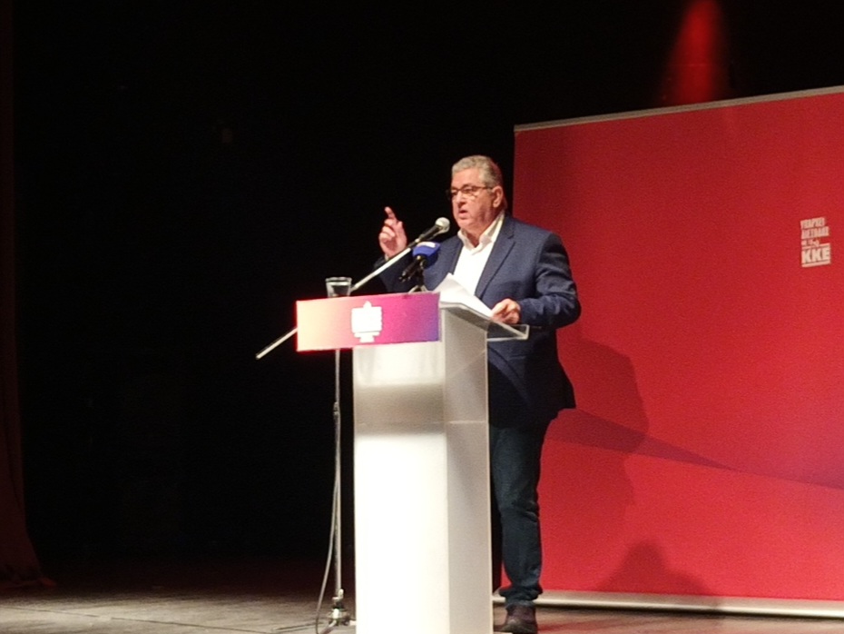 koutsoubas 20250518_123555_copy_930x698 Ο αγώνας που δίνει το ΚΚΕ για τη δικαίωση των 57 νεκρών θα συνεχιστεί