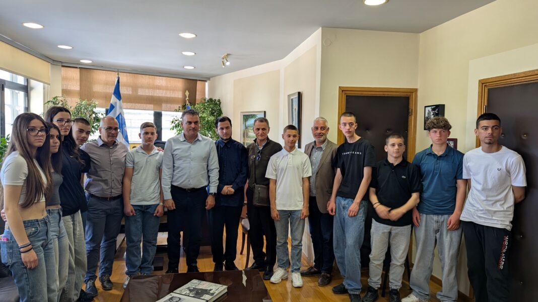 Dimarxos-12o Gymnasio (1)