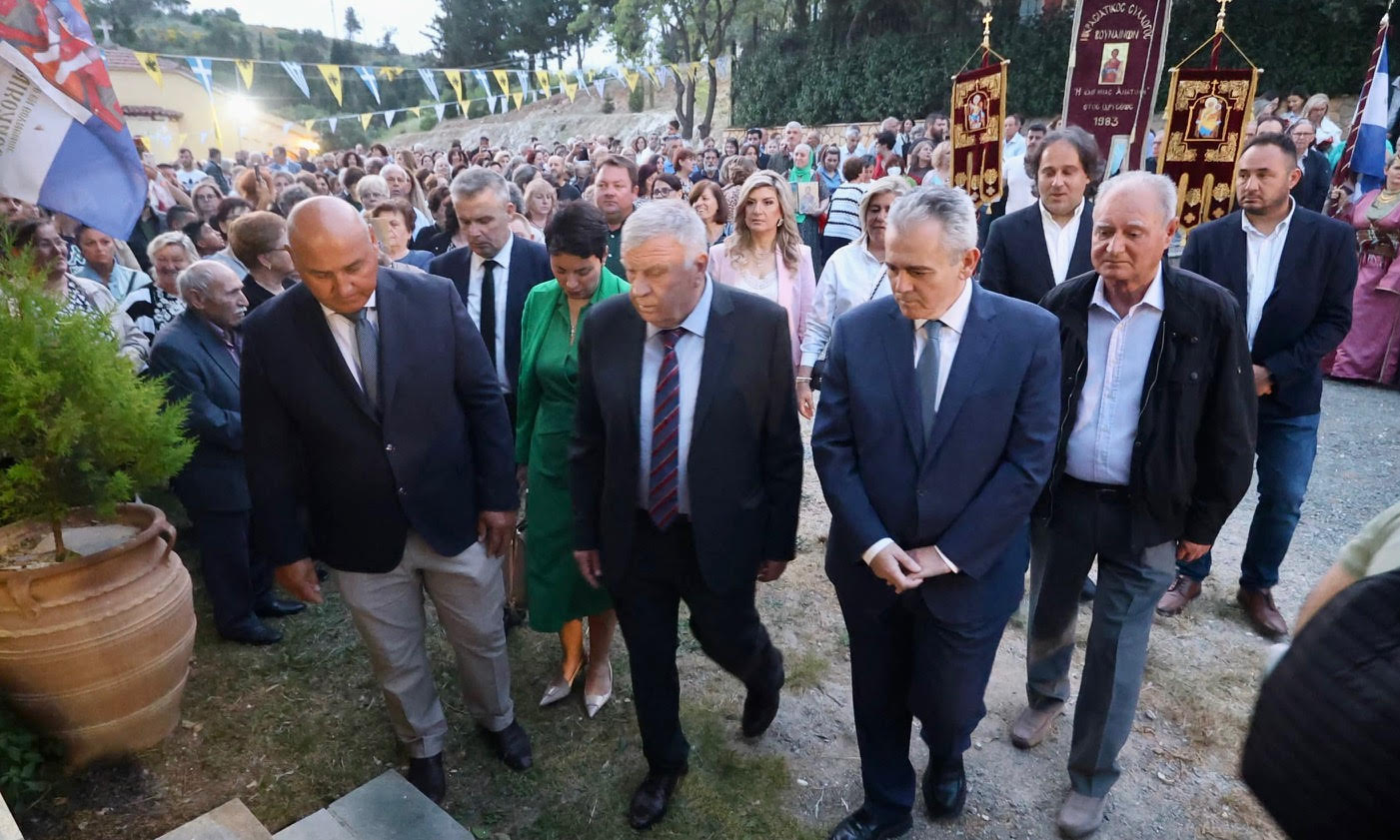 Μ. Χαρακόπουλος με πλήθος λαού στο προσκύνημα Αγίου Νικολάου εν Βουναίνοις: Να μπει φρένο στην καθοδική δημογραφική πορεία