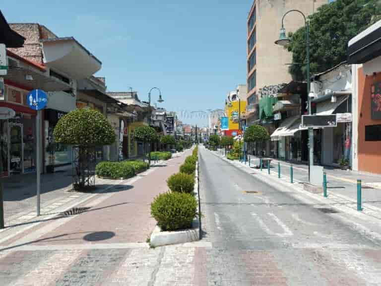 Βουτιά της θερμοκρασίας σήμερα στη Θεσσαλία – Στους 32 βαθμούς θα σκαρφαλώσει ο υδράργυρος στη Λάρισα