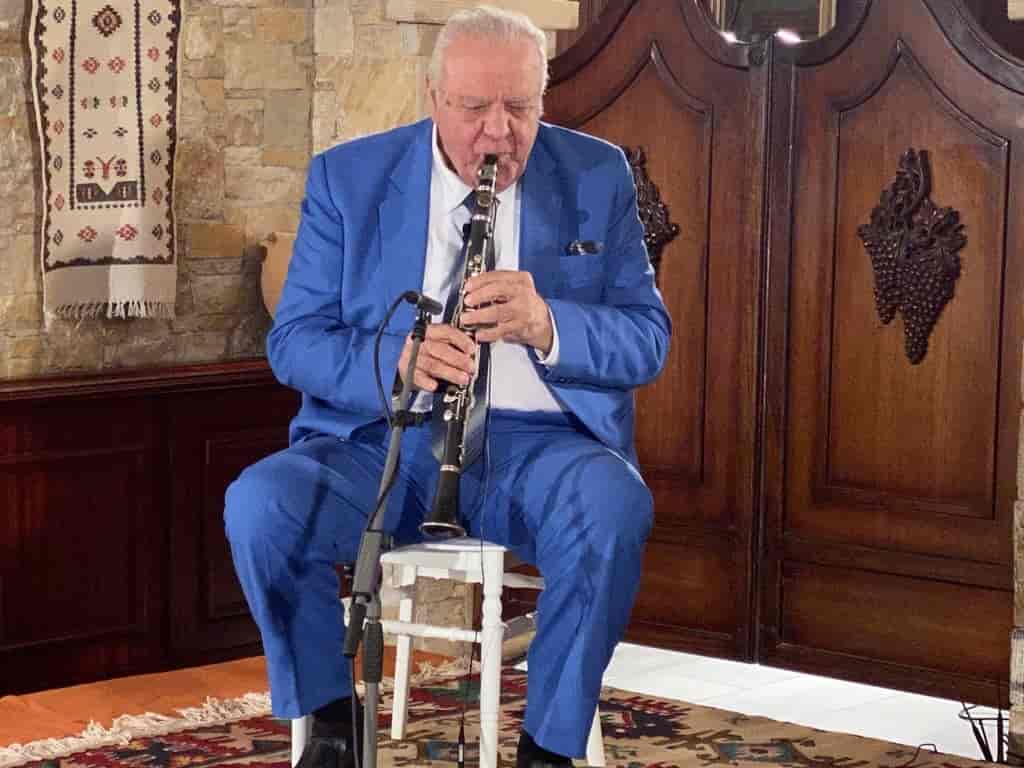 petroloukas Πετρολούκας Χαλκιάς