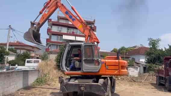 Νέος χώρος δωρεάν στάθμευσης στο κέντρο του Τυρνάβου