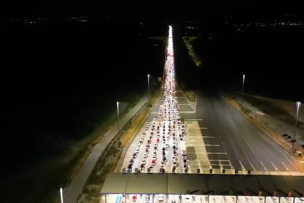 Παρέμβαση εισαγγελέα για το μποτιλιάρισμα χιλιομέτρων στην Εθνική Οδό από Κατερίνη μέχρι Θεσσαλονίκη