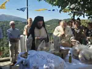 Παρουσία του Δημάρχου Τεμπών Γιώργου Μανώλη στις θρησκευτικές εκδηλώσεις
για τον Δεκαπενταύγουστο