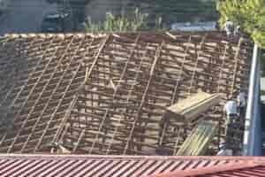 Ξεκίνησαν οι εργασίες αποκατάστασης της στέγης του Γυμναστηρίου στο 5ο Γυμνάσιο – Λύκειο