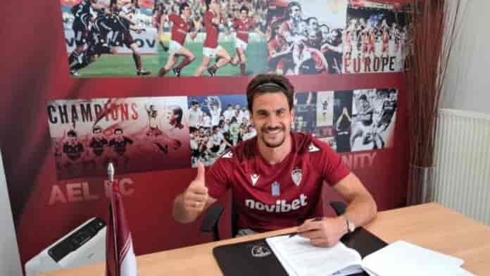 Από τον Ολυμπιακό στην ΑΕΛ