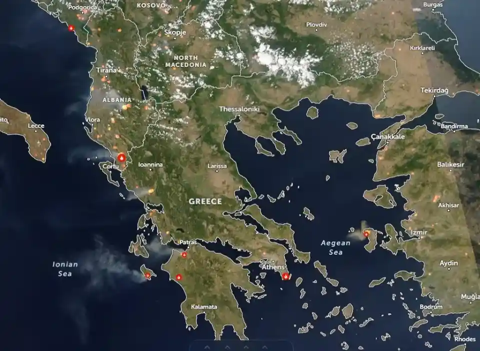 Οι φωτιές στην Ελλάδα καταγράφηκαν από την NASA