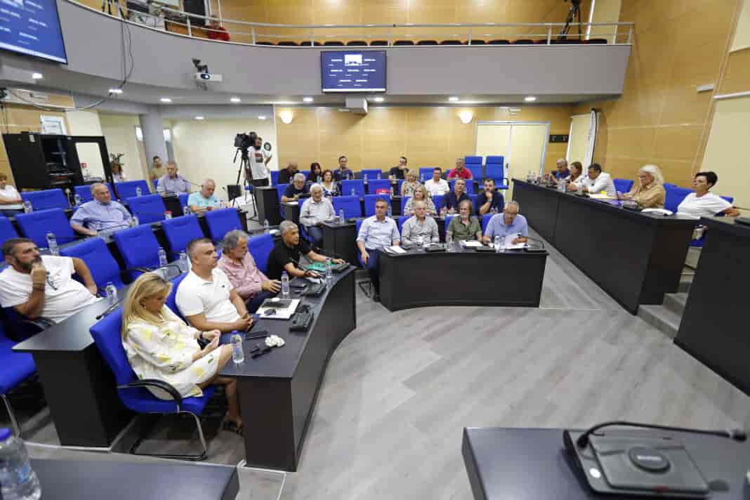 _MG_7792 Εγκρίθηκε από το Περιφερειακό Συμβούλιο το ψήφισμα που κατέθεσε η ΛΑ.ΣΥ. για ανάκληση της δίωξης του δημάρχου Καισαριανής