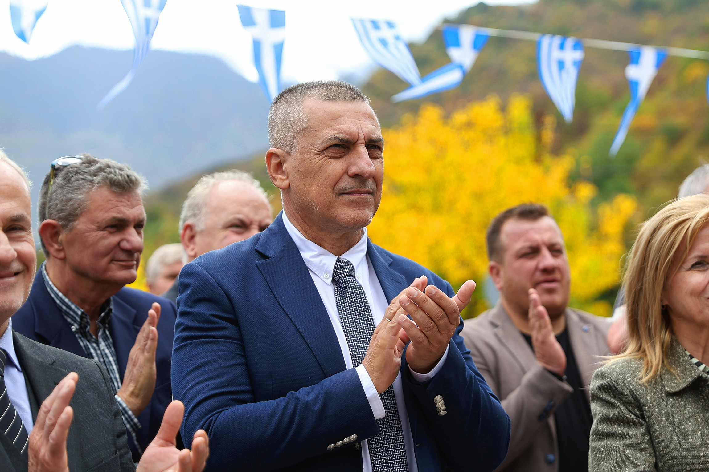 Στο Ανθηρό Καρδίτσας για την παρέλαση των δύο μαθητών ο Περιφερειάρχης Δημήτρης Κουρέτας