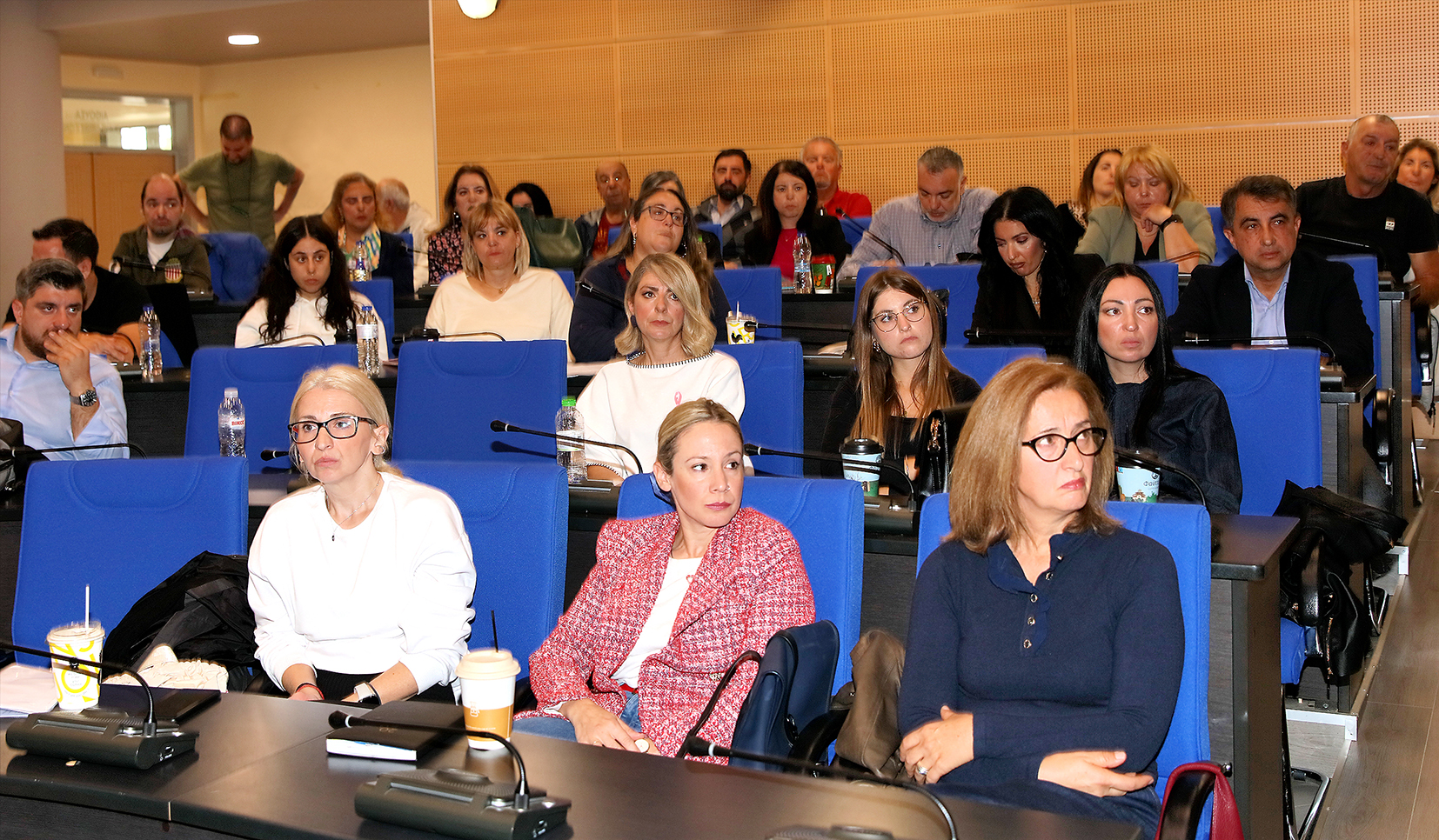 Πρωτοποριακή συνάντηση στην Περιφέρεια Θεσσαλίας με στόχο την αποτελεσματικότερη εξυπηρέτηση των πολιτών