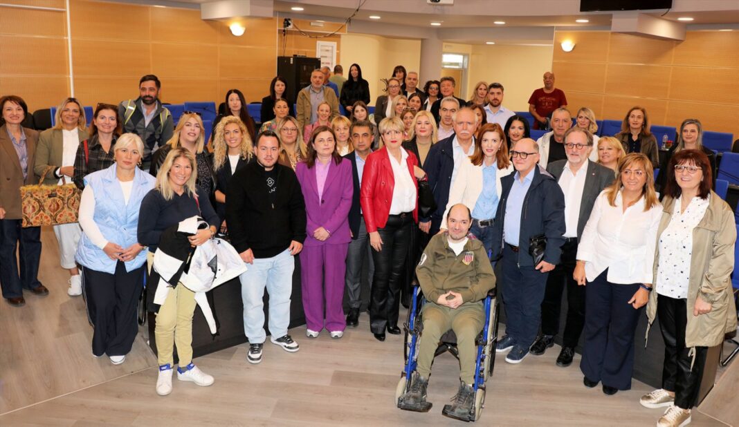 Πρωτοποριακή συνάντηση στην Περιφέρεια Θεσσαλίας με στόχο την αποτελεσματικότερη εξυπηρέτηση των πολιτών