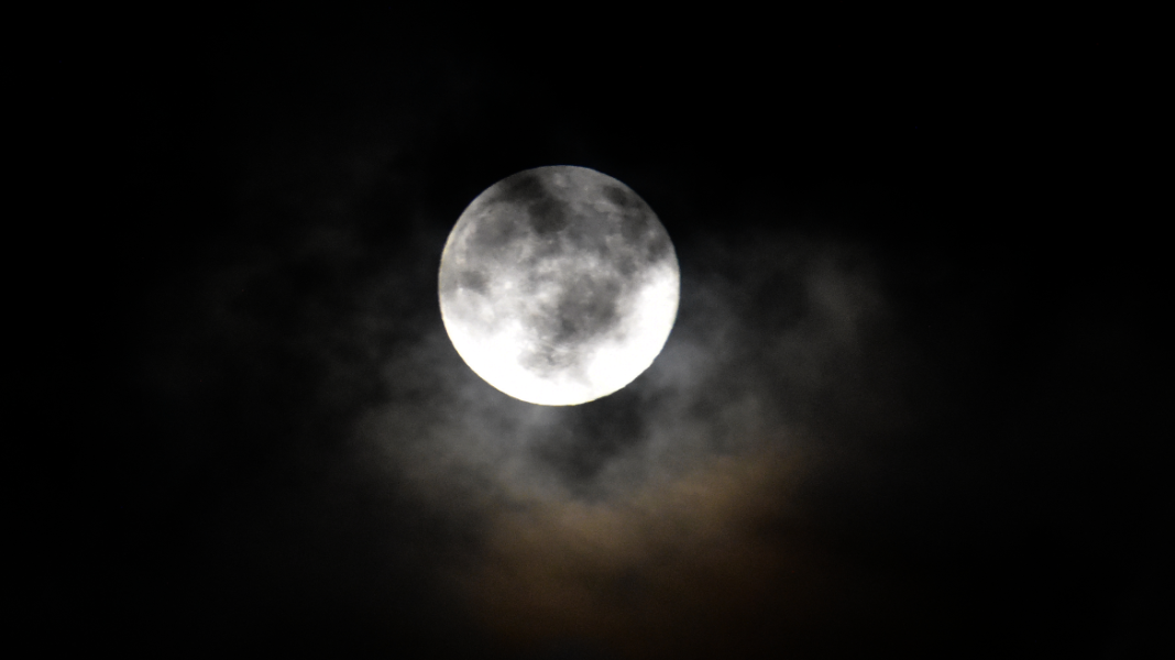 Το φεγγάρι του Κάστορα