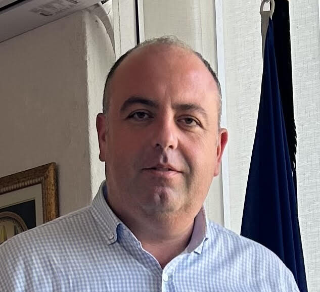 Παρέμβαση του Δημοτικού Συμβούλου Λάμπρου Ζάρρα για την ανάγκη ενίσχυσης του Αστυνομικού Τμήματος Τεμπών