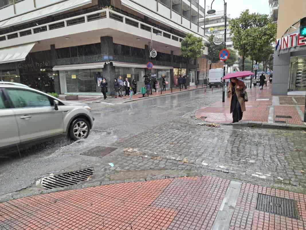 Κακοκαιρία Byron: Δύσκολο 48ωρο με ισχυρές βροχές