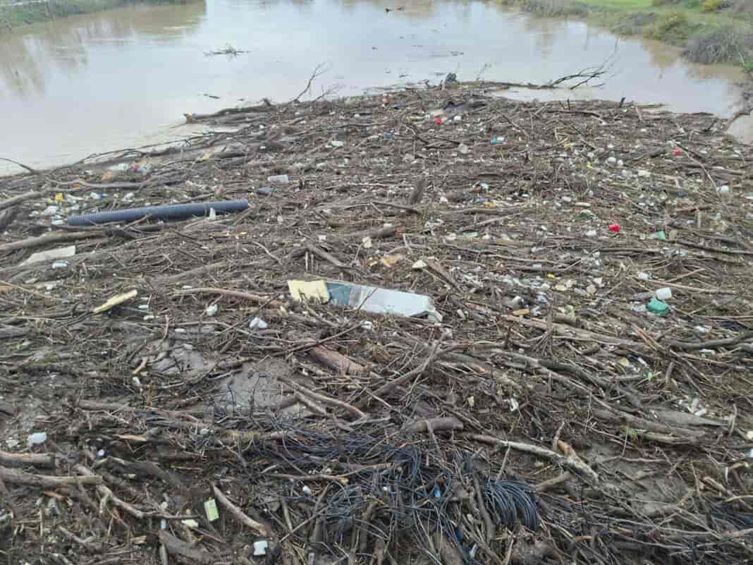 20251207_124929_copy_1700x1275