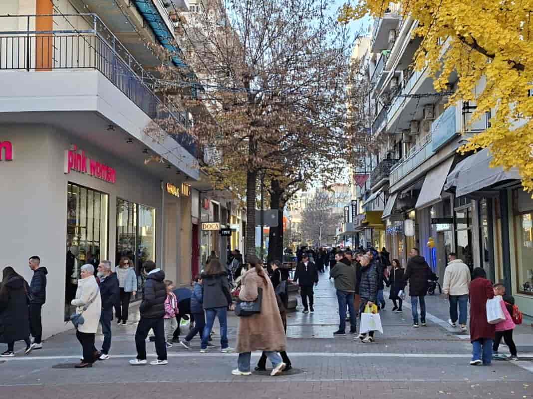 agora larissas 20251214_141944_copy_2159x1619 εορταστικό ωράριο στην αγορα της Λάρισας