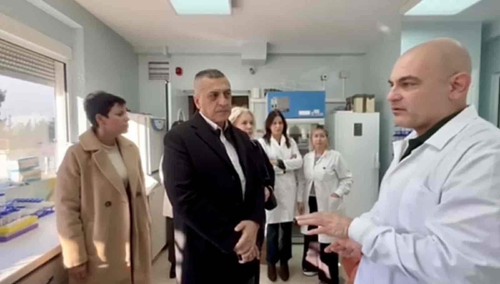 Η πολύτιμη συμβολή του Κτηνιατρικού Εργαστηρίου Λάρισας στη διαχείριση της ευλογιάς