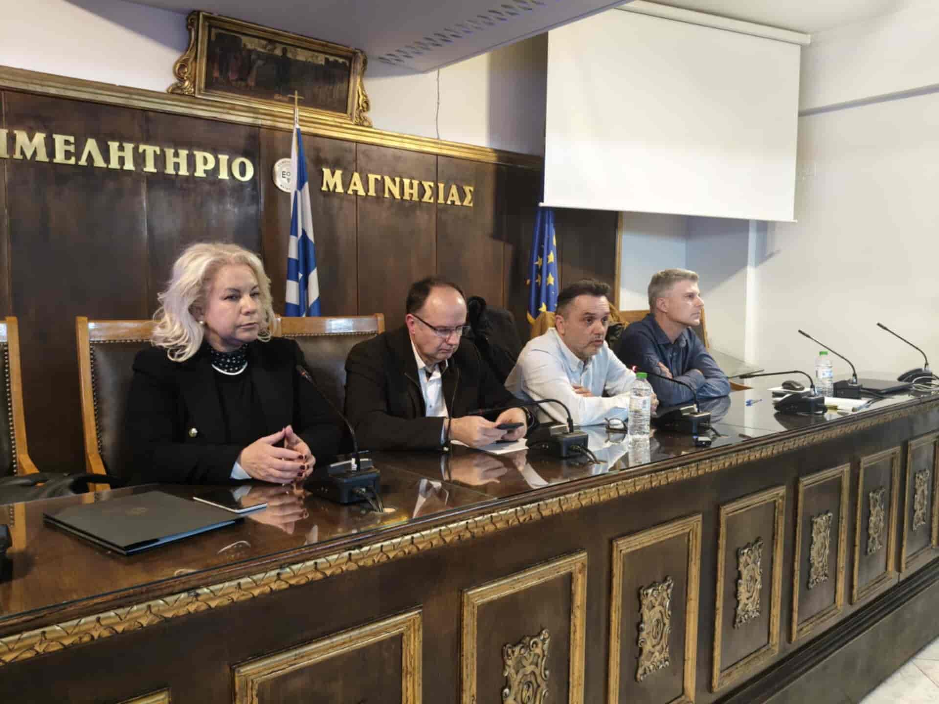 Ολοκληρώθηκε ο κύκλος ενημερωτικών εκδηλώσεων της Περιφέρειας Θεσσαλίας για τις δράσεις «Αναπτύσσομε έξυπνα» και «Επιχειρώ έξυπνα»