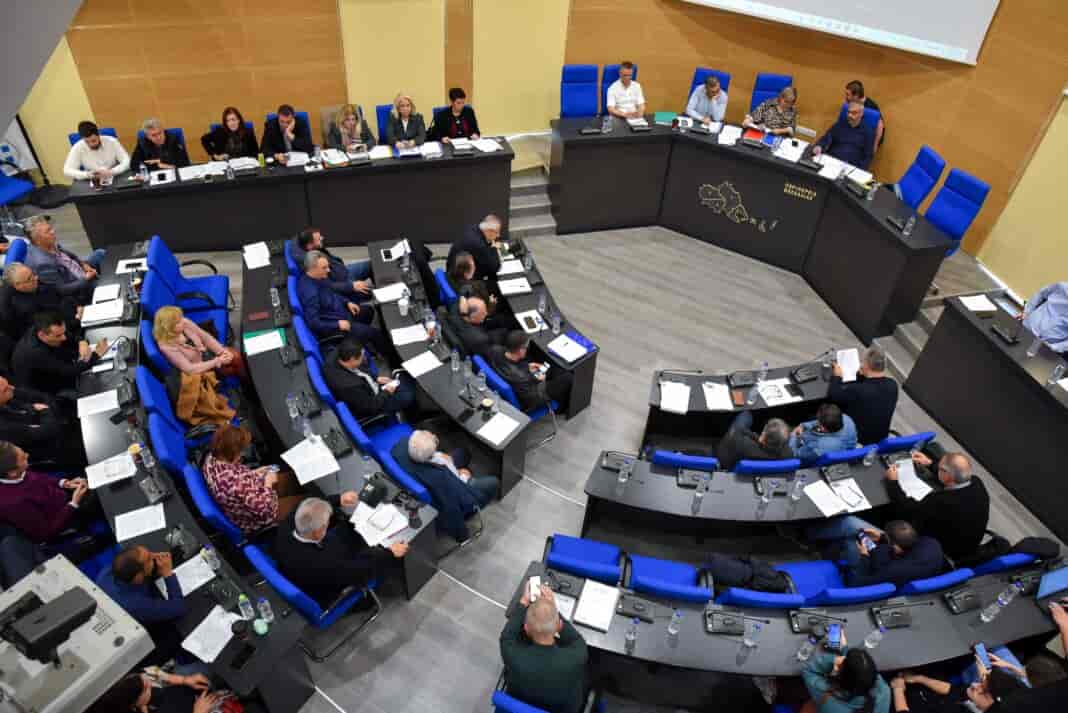 perifereiako symvoulio Στήριξη στις αγροτικές κινητοποιήσεις και στον αγώνα των υγειονομικών φορέων