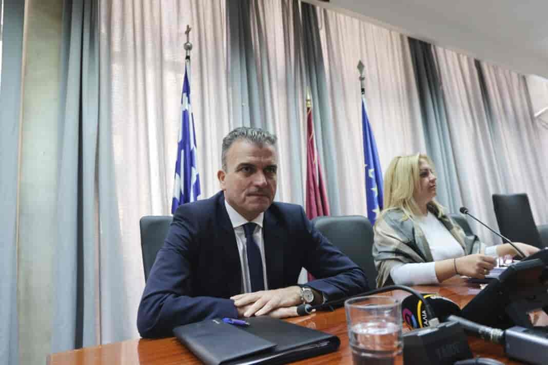 Dimotiko Symvoulio - mamakos Σταθερά τα δημοτικά τέλη για το 2026 - Υπερψηφίστηκε η πρόταση της Δημοτικής Αρχής