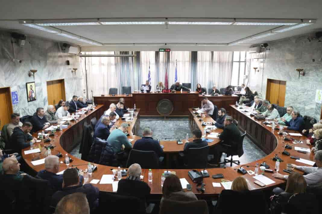 Σταθερά τα δημοτικά τέλη για το 2026 - Υπερψηφίστηκε η πρόταση της Δημοτικής Αρχής