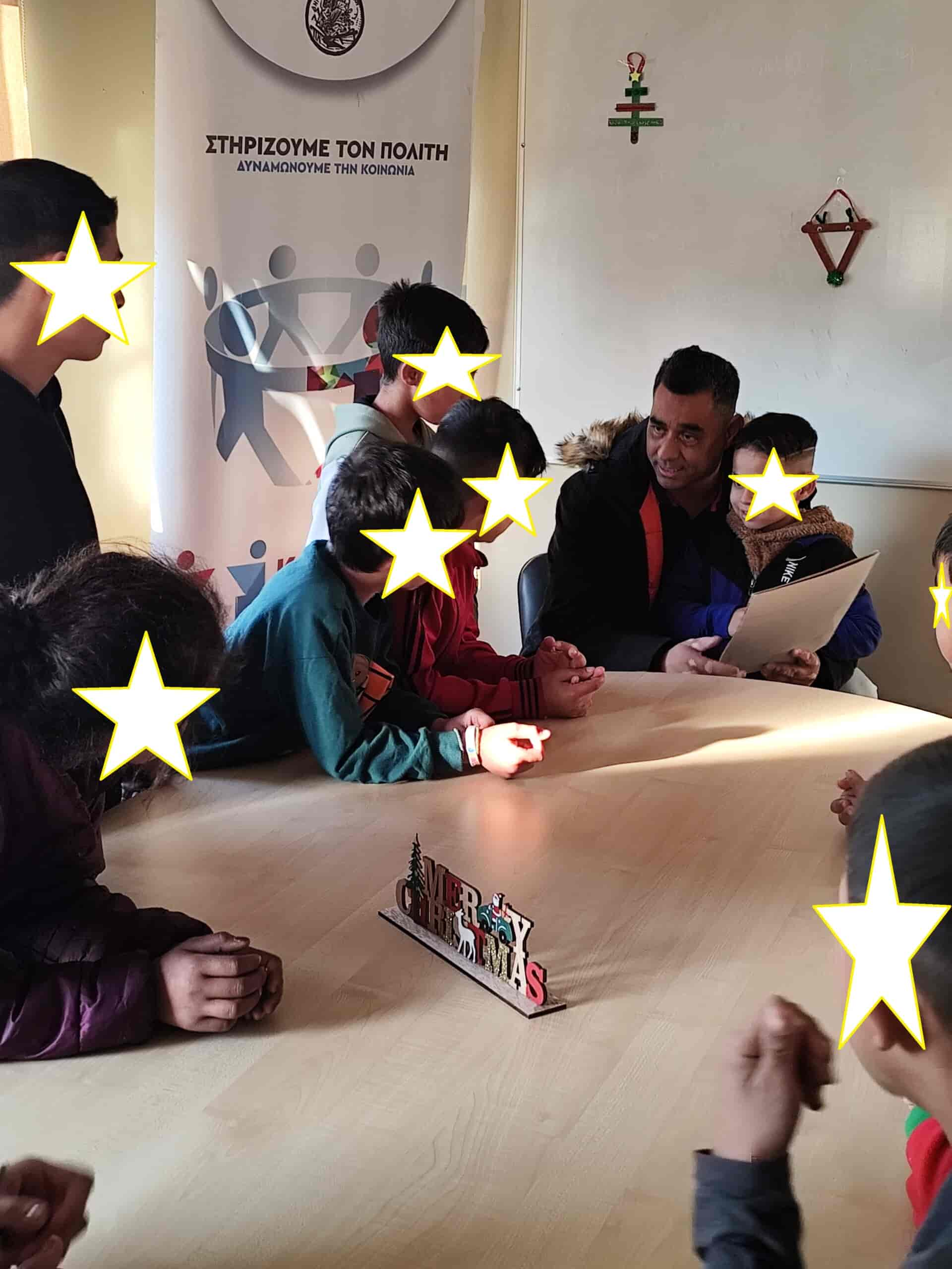 Χριστουγεννιάτικη γιορτή στο Παράρτημα Ρομά Δήμου Τυρνάβου.