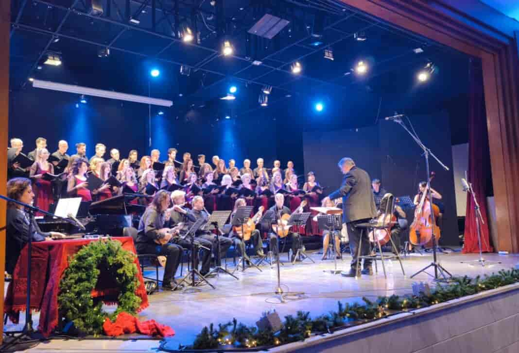 Χριστουγεννιάτικη Συναυλία της Μικτής Χορωδίας του ΔΩΛ με κάλαντα των εορτών του Δωδεκαημέρου