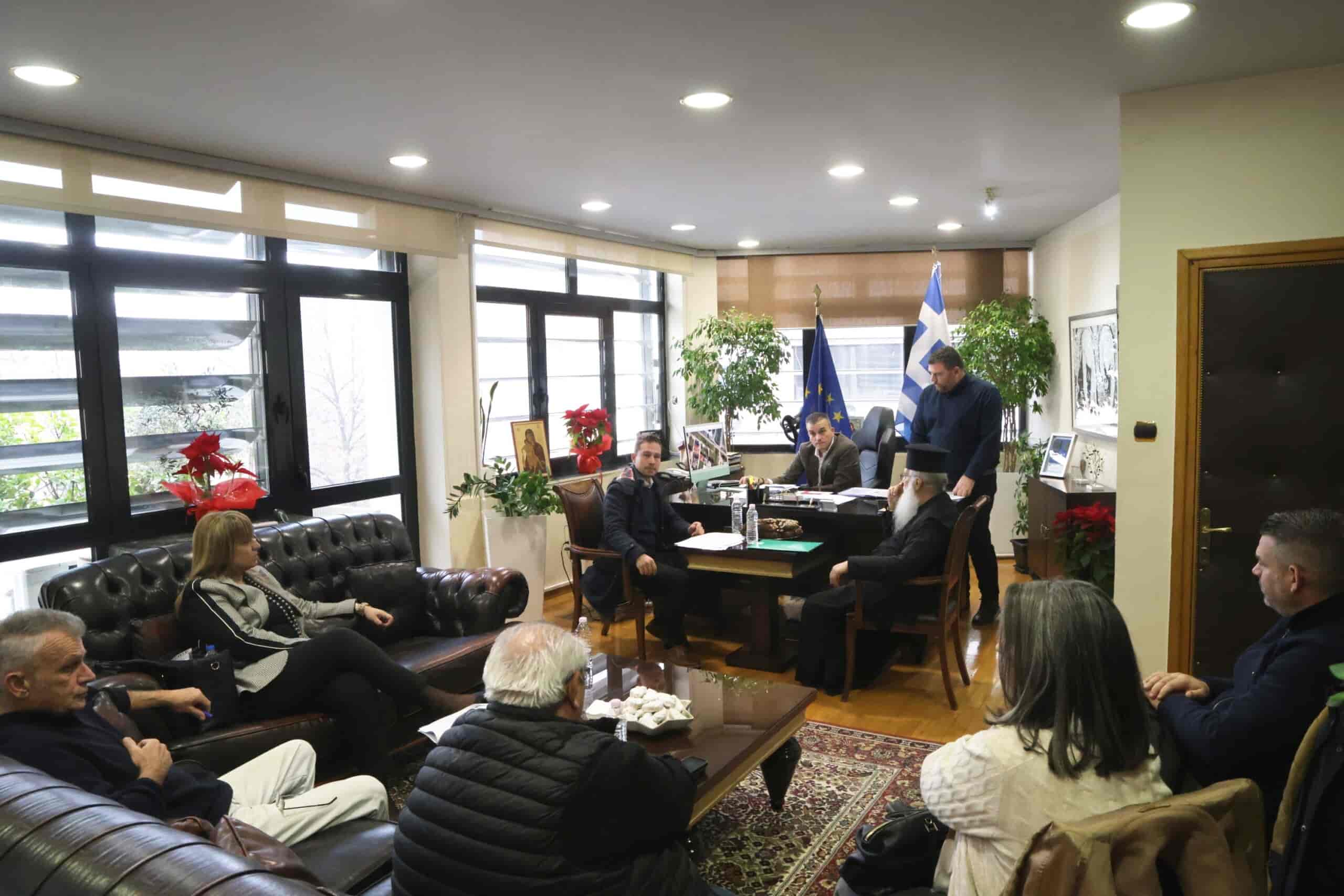 Συνάντηση Δημάρχου Λαρισαίων με κατοίκους της οδού Βόλου - «Αδιαπραγμάτευτη προτεραιότητα η ασφάλεια των πολιτών»,