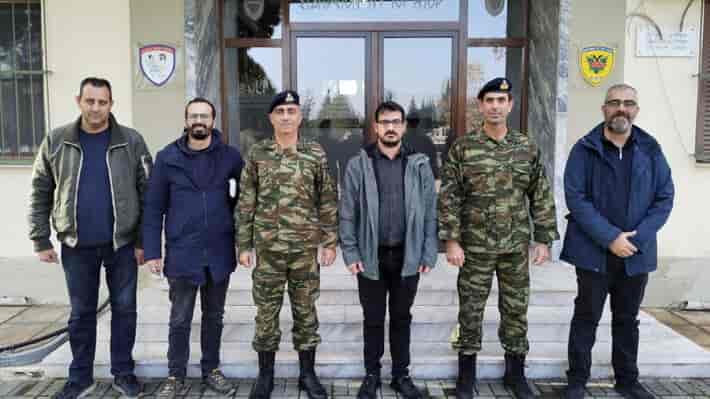 Τις στρατιωτικές εγκαταστάσεις   303 και 304 ΠΕΒ σε Λάρισα και Βόλο επισκέφτηκαν κλιμάκια του ΚΚΕ