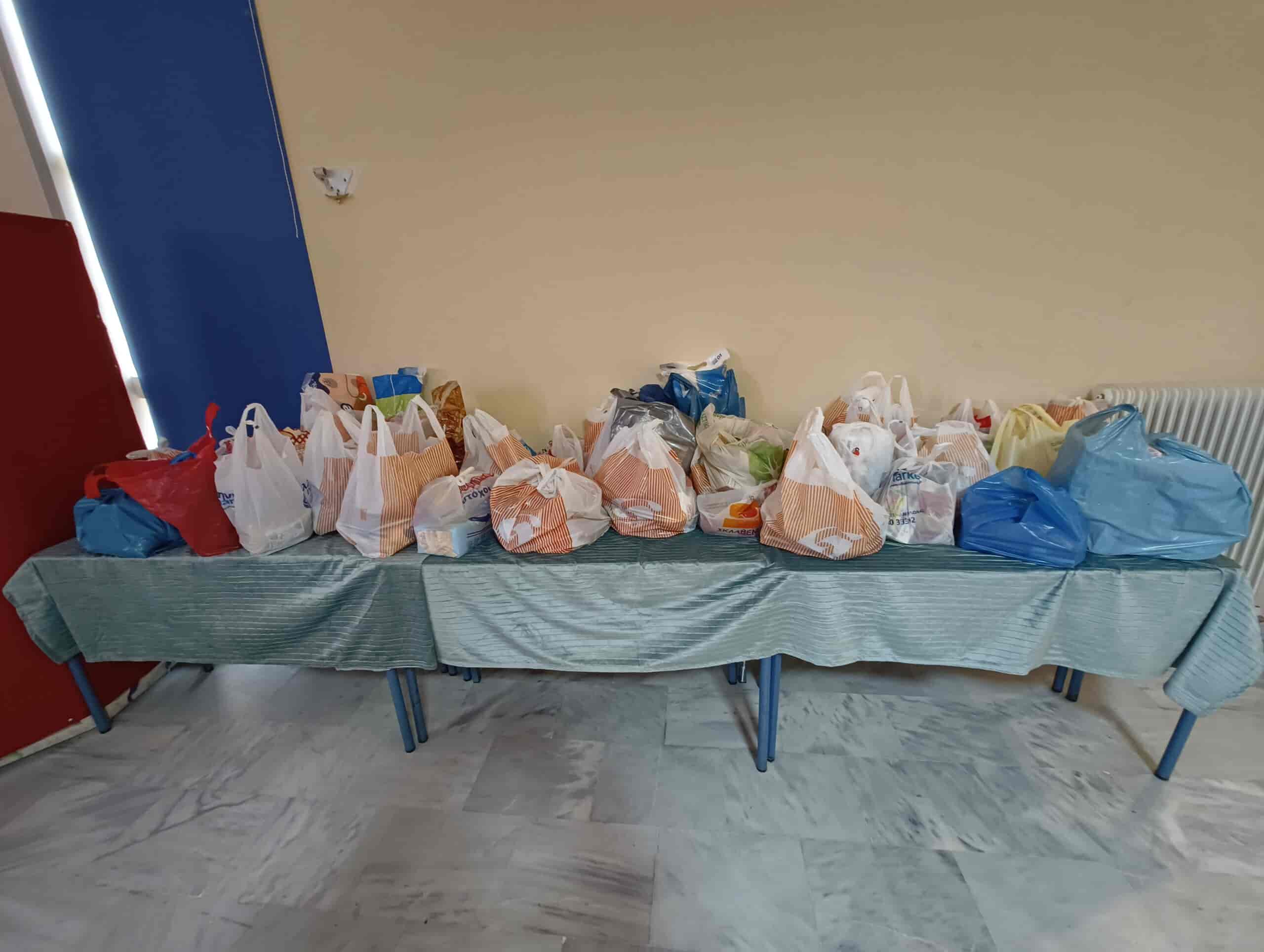 Χριστουγεννιάτικη Φιλανθρωπική εκδήλωση του Φιλανθρωπικού και Πολιτιστικού Συλλόγου ¨Η ΑΡΩΓΗ¨ Αμπελώνα