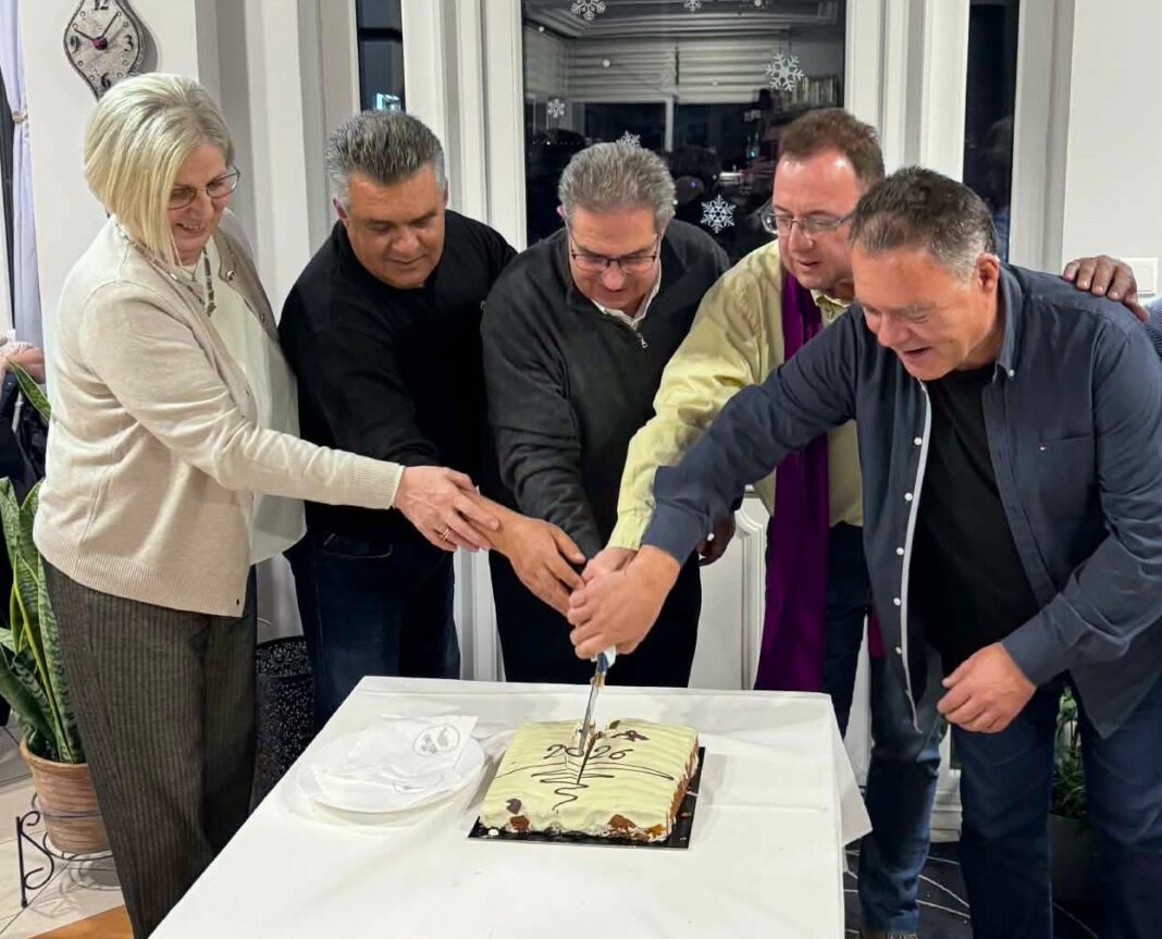 Βασιλόπιτα έκοψε η Δημοτική Χορωδία Φαρσάλων