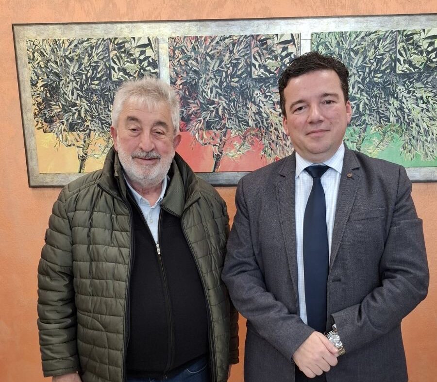 Επίσκεψη του Αναπλ. Περιφερειάρχη Θεσσαλίας Κ. Μπαρμπούτη στη Συνεταιριστική Τράπεζα Καρδίτσας