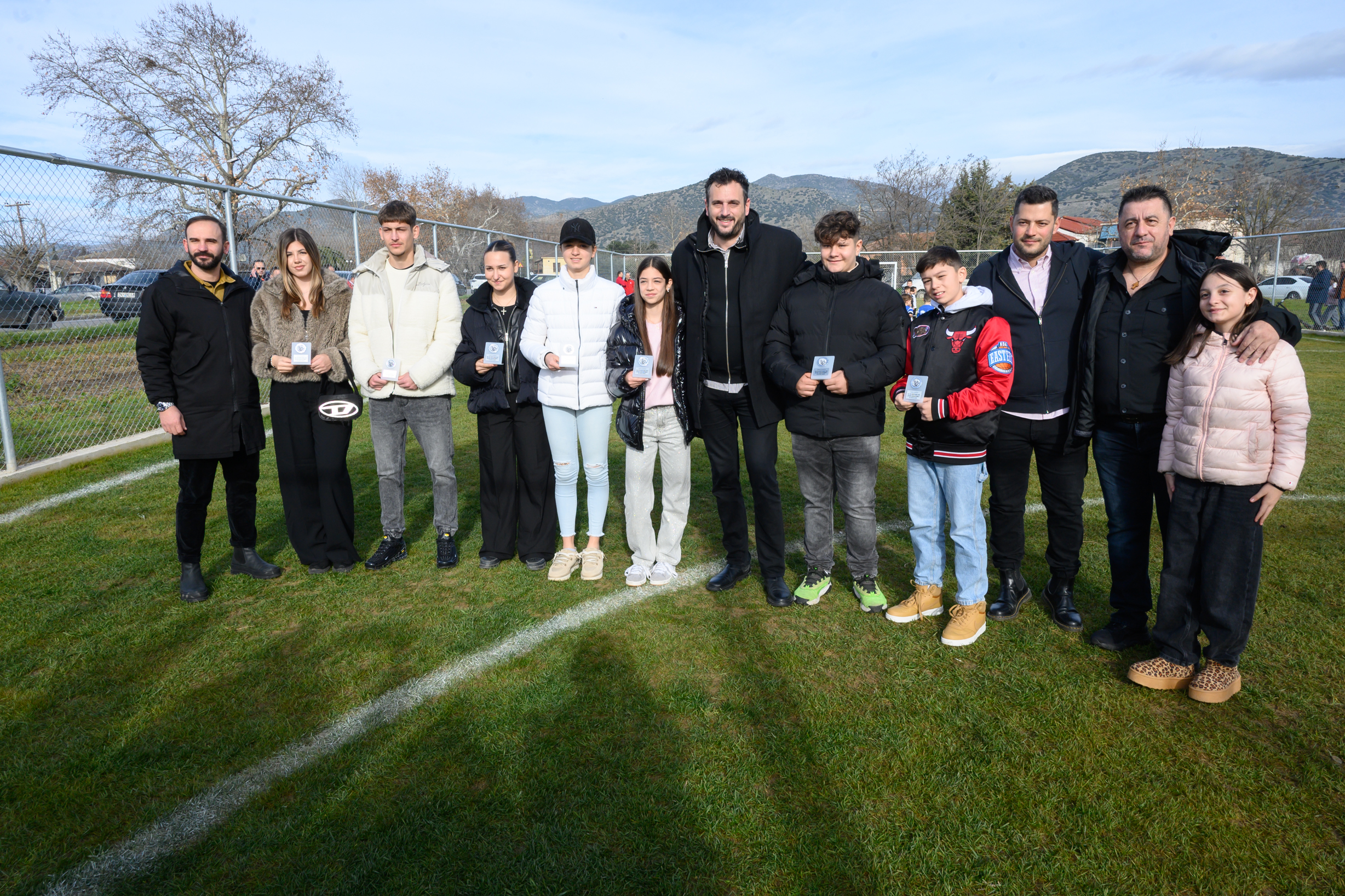 Εγκαίνια νέου γηπέδου 5×5 στα Δελέρια Τυρνάβου – Φιλανθρωπικό τουρνουά και βράβευση αθλητών