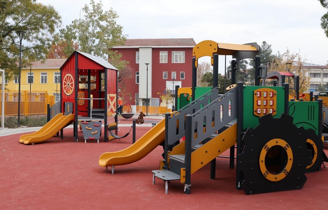 Paidiki xara-organa-foto arxeiou