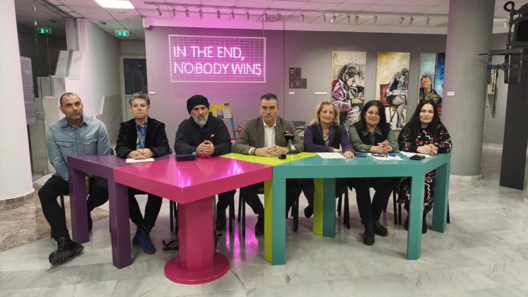 «Memento Sedere»: Αύριο τα εγκαίνια της έκθεσης σύγχρονης τέχνης με έργα Λαρισαίων εικαστικών (φωτό & βίντεο)