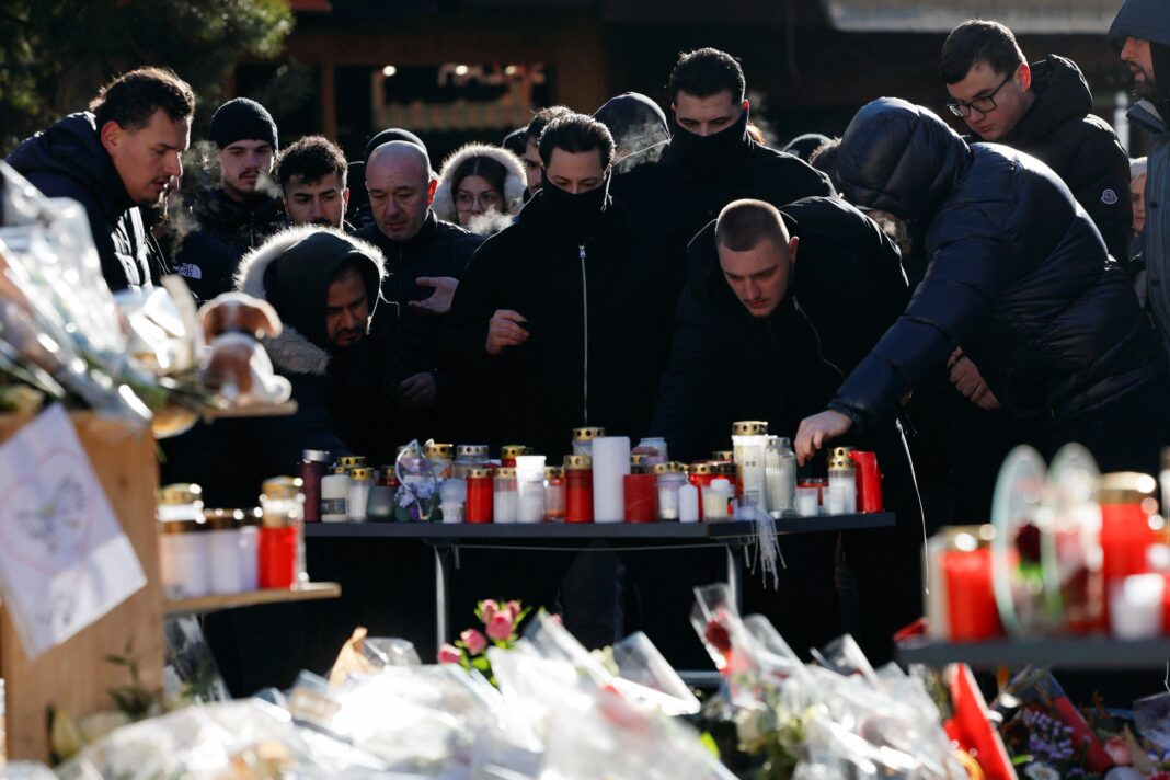 montan kran 2026-01-04T102318Z_1479079093_RC2AUIA5CWZV_RTRMADP_5_SWITZERLAND-BLAST