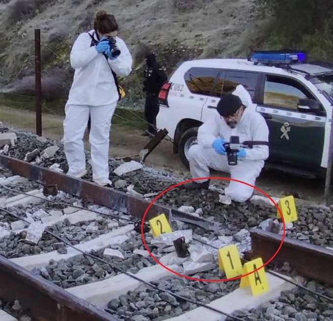 Τραγωδία στην Ισπανία: Εντοπίστηκε σπασμένος σύνδεσμος στις ράγες