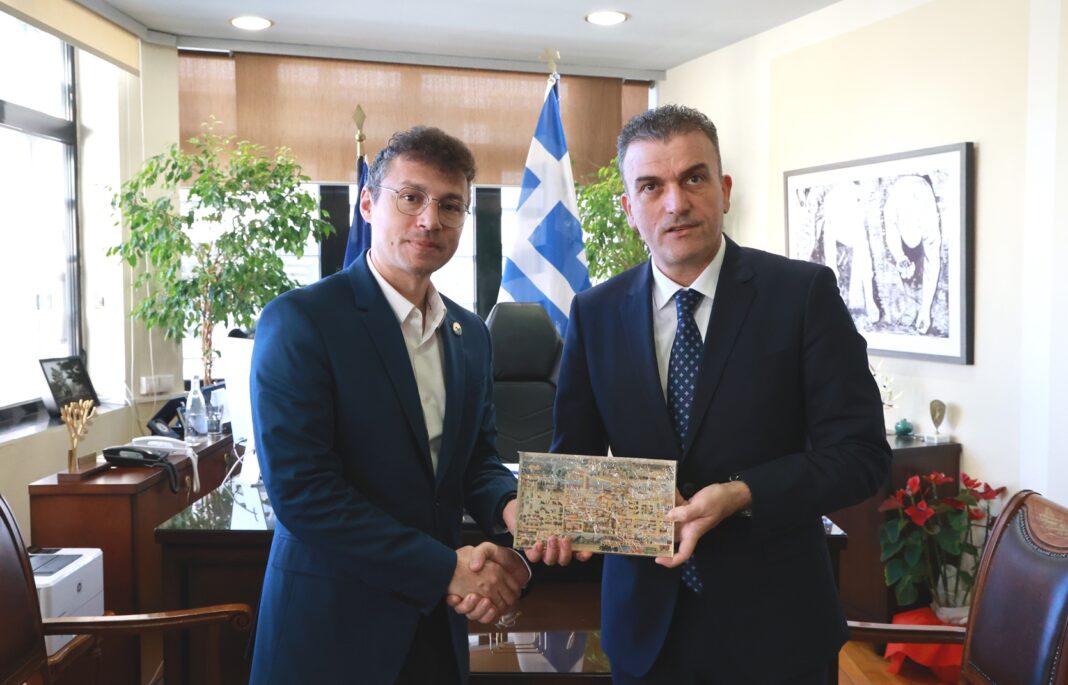 DHJMARXOS-MANDRAS-DHMARXOS