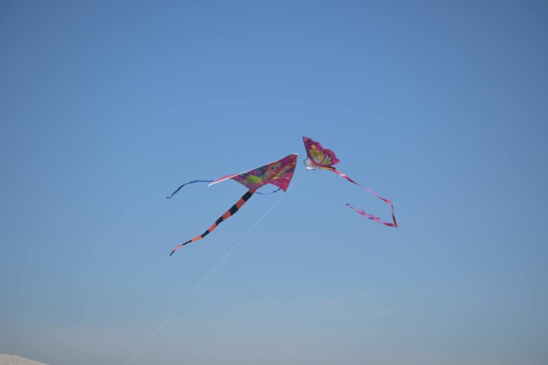 Το πέταγμα… χαρταετών εμπόδιζε την προσγείωση αεροσκάφους στη Ρόδο