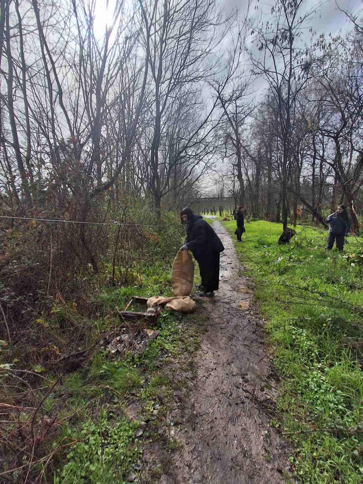 500 κιλά λιγότερα πλαστικά στον Πηνειό, στη Λάρισα και το Δέλτα